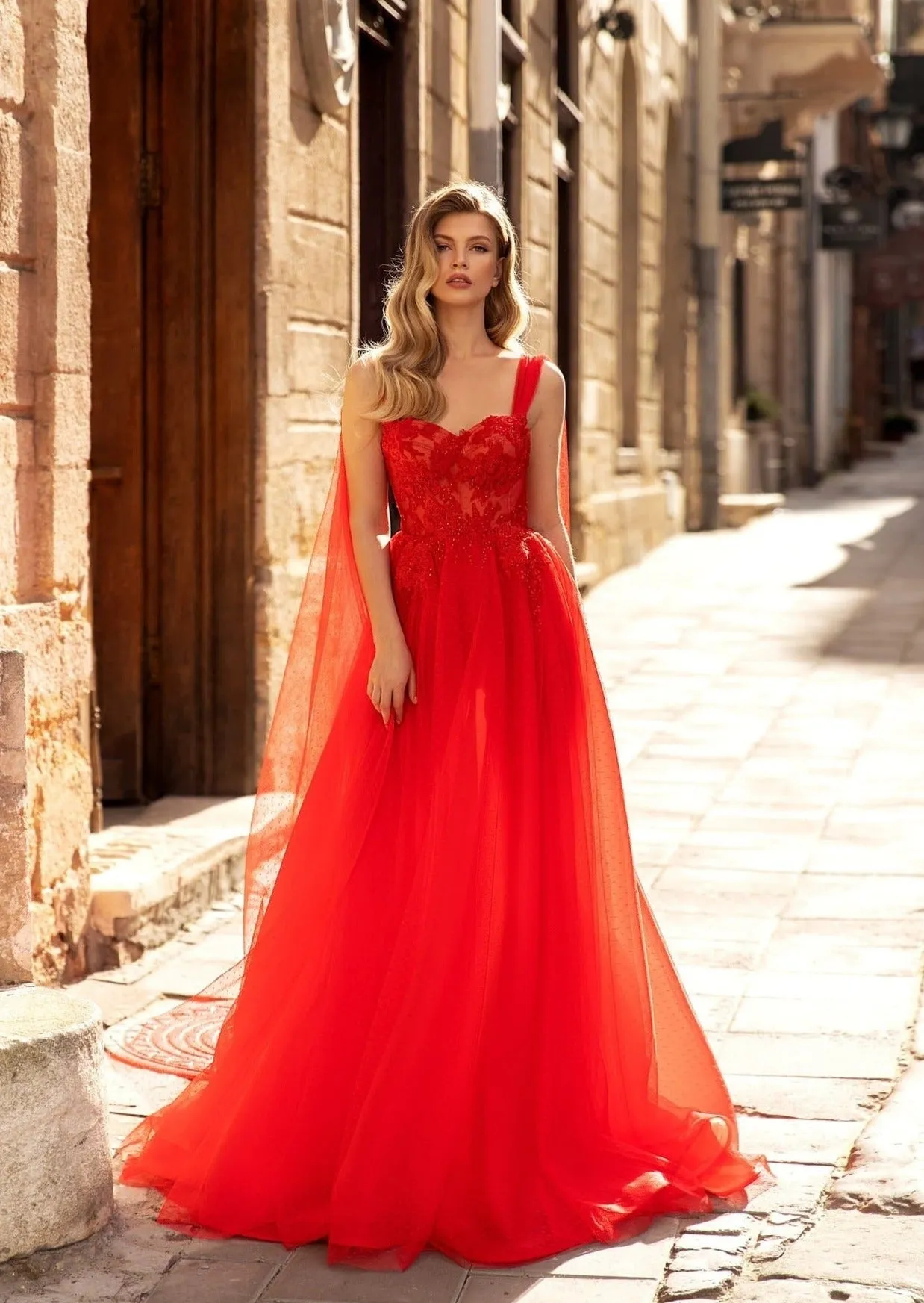 Classy Long Evening Dress in Red with Cape